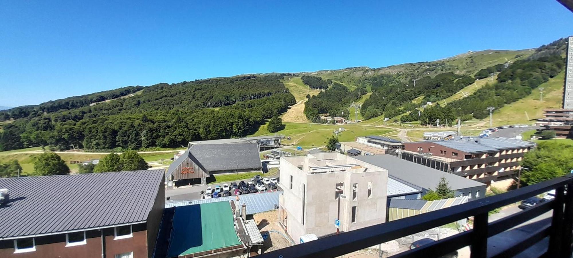 Appartement 40M2 T2 Centre De Station Super Besse المظهر الخارجي الصورة